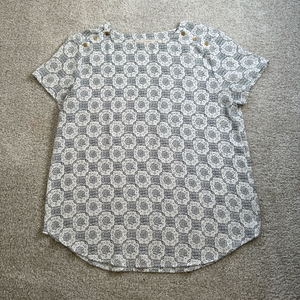 Loft White/Navy Floral Short Sleeve Blouse Size S